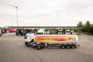 Transportatorii rutieri din România plătesc cel mai ridicat preţ la motorină din regiune